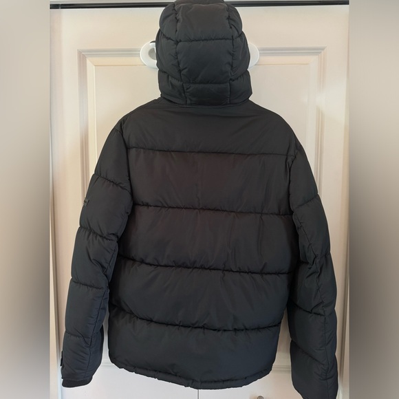 American Eagle big puffer jacket, like new, men’s XS black - Picture 5 of 16